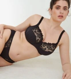PRIMA DONNA Soutien Gorge Emboîtant (bonnets C à E) PrimaDonna Deauville Noir 17 PRIMA DONNA Soutien Gorge Emboîtant (bonnets C à E) PrimaDonna Deauville Noir -Lingerie Sipp soutien gorge armatures deauville noir 7