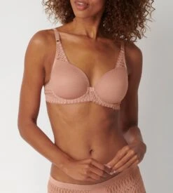 Triumph Soutien-gorge Balconnet Ampliforme Aura Spotlight