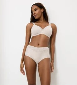 Triumph Soutien Gorge Minimiseur True Shape Sensation Fresh Powder -Lingerie Sipp soutien gorge minimiseur true shape sensation fresh powder 5