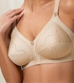 Triumph Soutien Gorge Sans Armatures Doreen + Cotton CHAIR 13 Triumph Soutien Gorge Sans Armatures Doreen + Cotton CHAIR -Lingerie Sipp soutien gorge sans armatures doreen chair 6