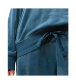 Triumph Mix & Match Smokey Blue Velvet Sweatshirt – Luxury Loungewear with Satin Bow Detail -Lingerie Sipp sweatshirt en velours mix match 1692 smokey blue 3
