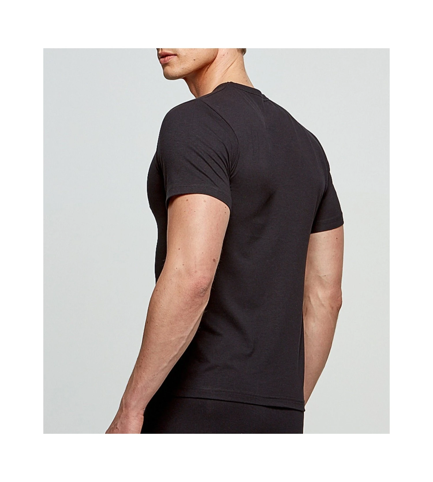 Impetus Innovation T-shirt Homme Noir - Maillot de Corps Thermorégulant Outlast Col Rond 5 Impetus Innovation T-shirt Homme Noir - Maillot de Corps Thermorégulant Outlast Col Rond – Image 3