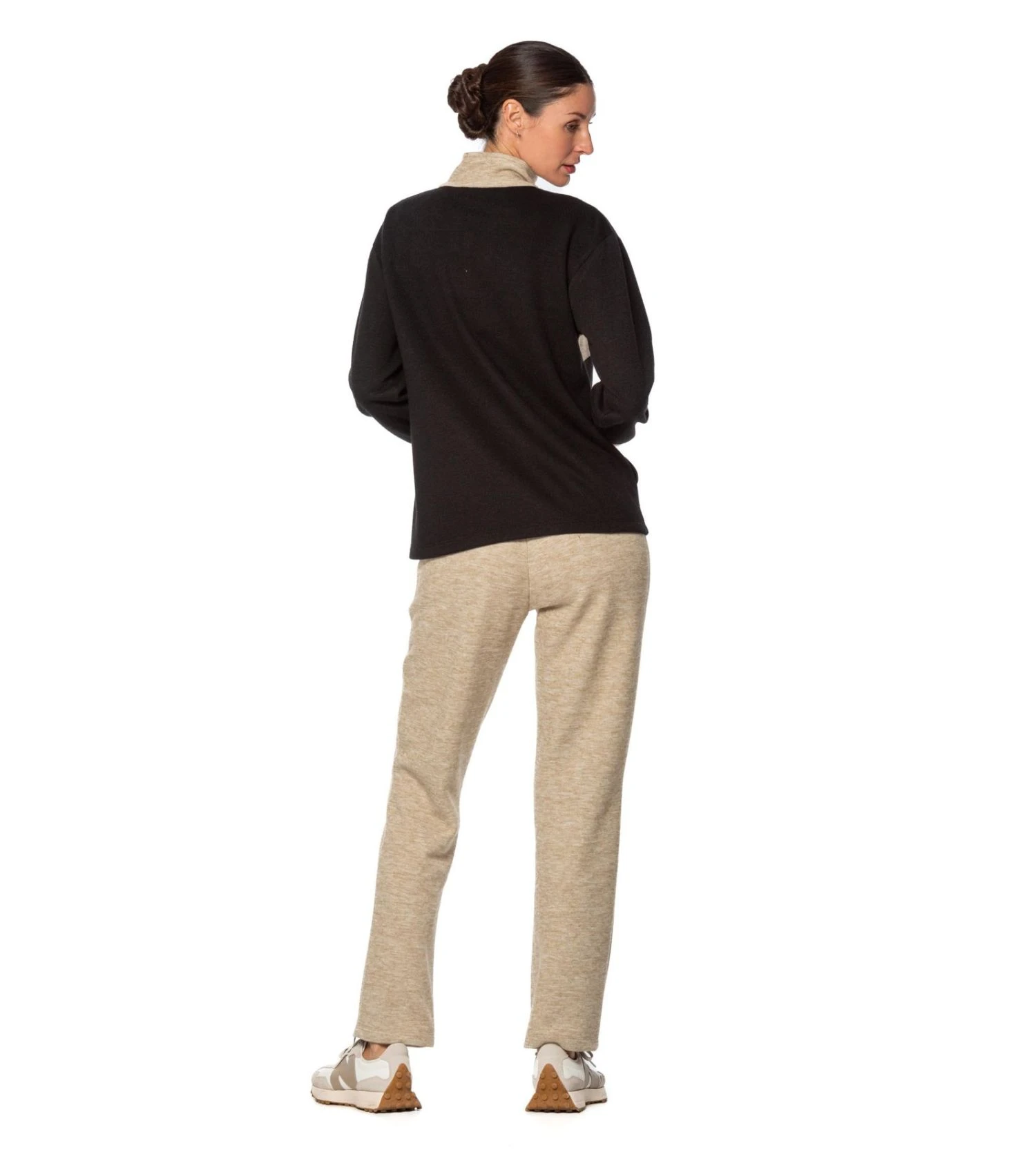 Ensemble Loungewear Femme Egatex Marron Chocolat – Sweat Col Montant Zippé et Pantalon Droit 6 Ensemble Loungewear Femme Egatex Marron Chocolat – Sweat Col Montant Zippé et Pantalon Droit – Image 4