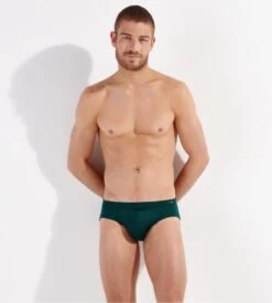 Hom Slip HO1 Tencel Soft Vert Foncé – Mini Slip en Lyocell avec Ouverture Horizontale 10 Hom Slip HO1 Tencel Soft Vert Foncé – Mini Slip en Lyocell avec Ouverture Horizontale -Lingerie Sipp tencel soft slip mini ho1 00dg dark green 1