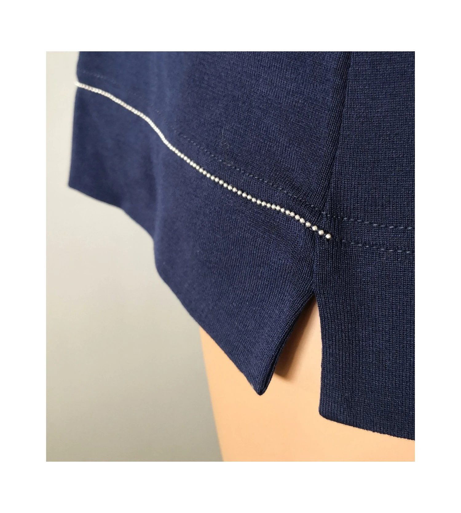 Top En Fil D'Ecosse Et Chaine Métal BLEU 7 Top En Fil D'Ecosse Et Chaine Métal BLEU – Image 5