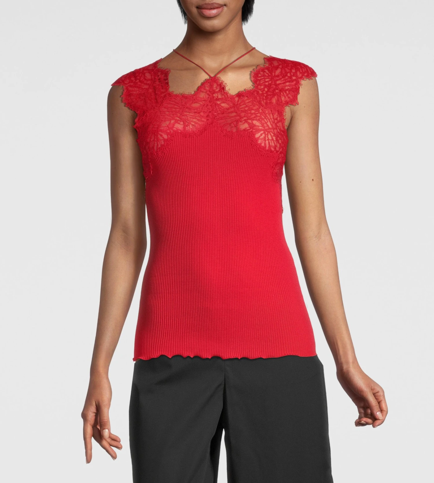 Top En Fil D'Ecosse Et Dentelle Rouge 6 Top En Fil D'Ecosse Et Dentelle Rouge – Image 4