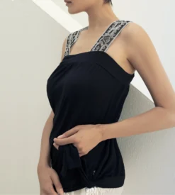 Top En Modal Et Tulle Brodé Liberty Noir