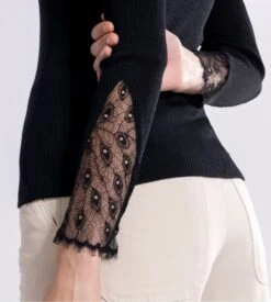 Top En Laine & Soie Avec Dentelle Chantilly Noir -Lingerie Sipp top ml tulle brode noir 2