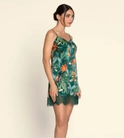 Lise Charmel Tropique en Fleurs Vert Tropical – Imprimé Floral et Dentelle Nuisette en Soie -Lingerie Sipp tropique en fleurs nuisette charme nature tropic 3