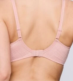 Soutien Gorge Rose Emboîtant Vennera Dusty Pink 11 Soutien Gorge Rose Emboîtant Vennera Dusty Pink -Lingerie Sipp vennera soutien gorge emboitant dusty pink 3