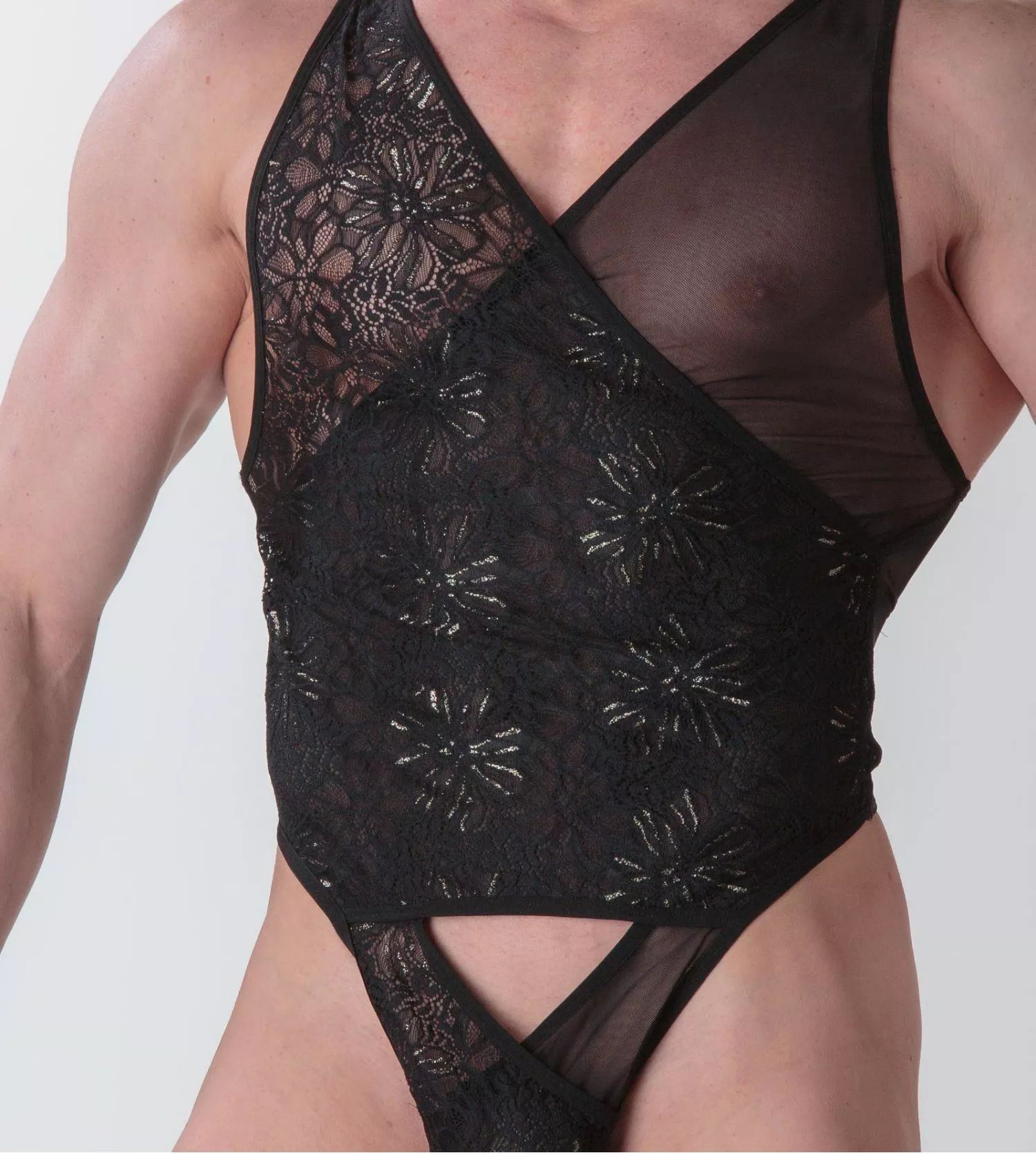 WOH Pure Seduction Noir - Body String Homme en Dentelle Florale et Tulle 5 WOH Pure Seduction Noir - Body String Homme en Dentelle Florale et Tulle – Image 3